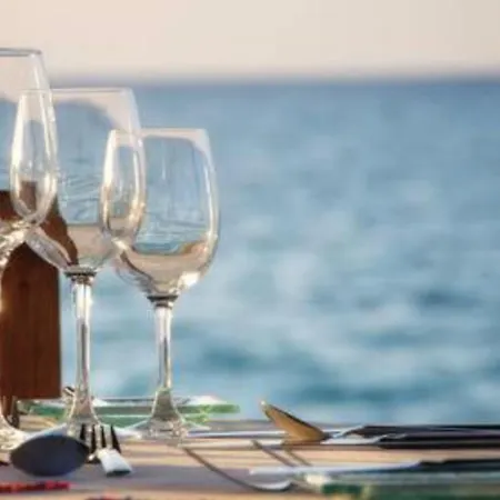 Alicate Beachfront - Luxury Apartment-2 Daire