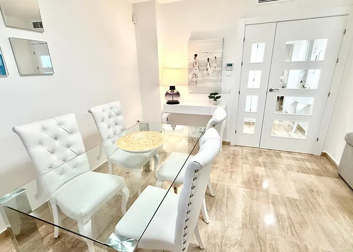 شقة Alicate Beachfront - Luxury Apartment-2 ماربيا
