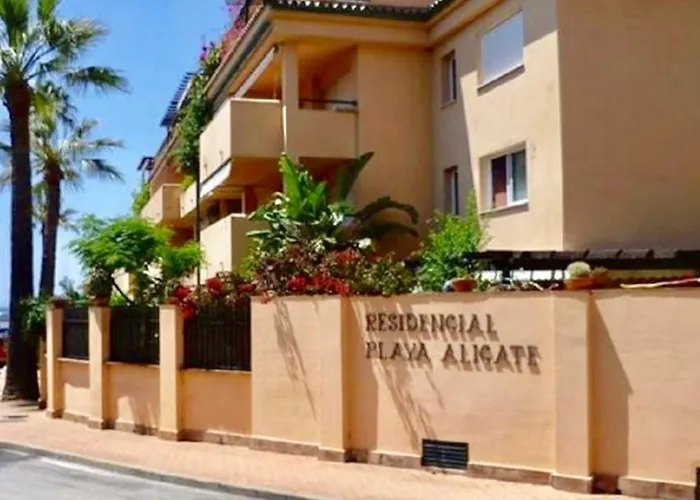 Alicate Beachfront - Luxury Apartment-2 شقة