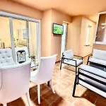 Alicate Beachfront - Luxury Apartment-2 アパート