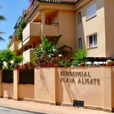 Alicate Beachfront - Luxury Apartment-2 شقة