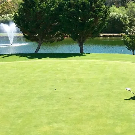 Апартаменти Alicate Beachfront - Luxury Apartment-2